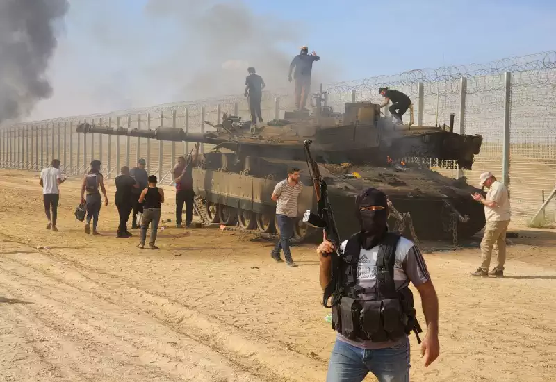 Hamas, İsrail Tanklarını, Zırhlı Araçlarını Kolaylıkla Vurup, İmha Edebiliyor mu?  