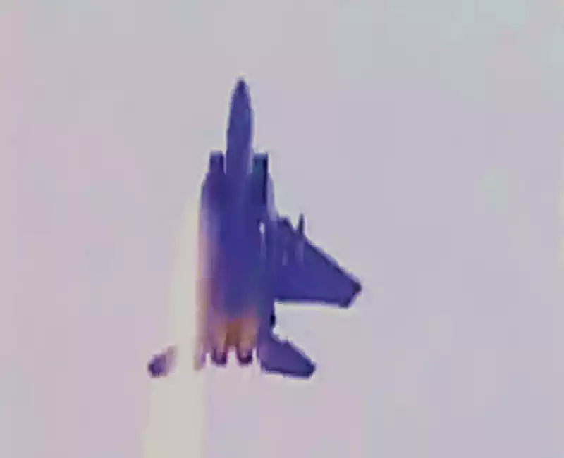 F-15 Eagle, Tek Kanatla Uçtu, İndi