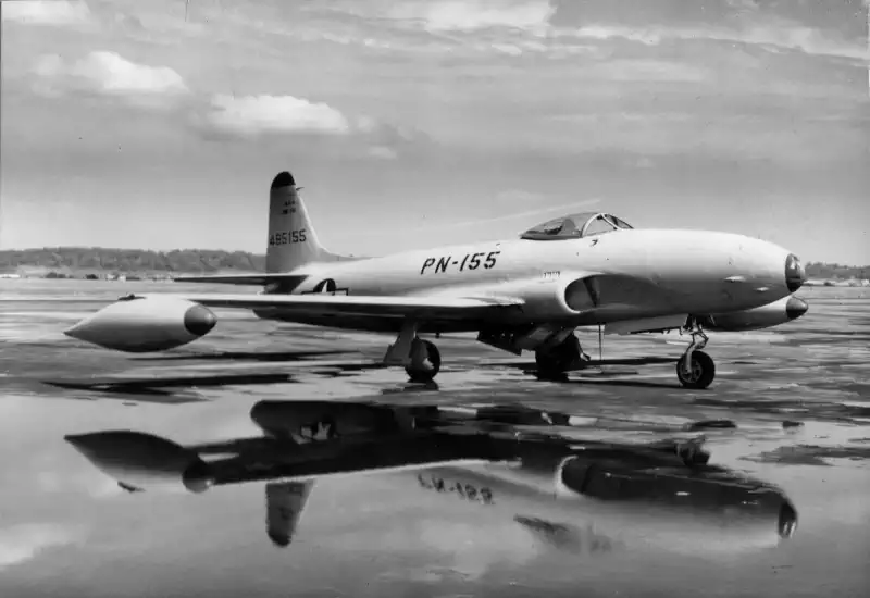ABD’in Skunk Works Ürünü İlk Savaş Jeti Lockheed P-80 Shooting Star Nasıl Doğdu? 