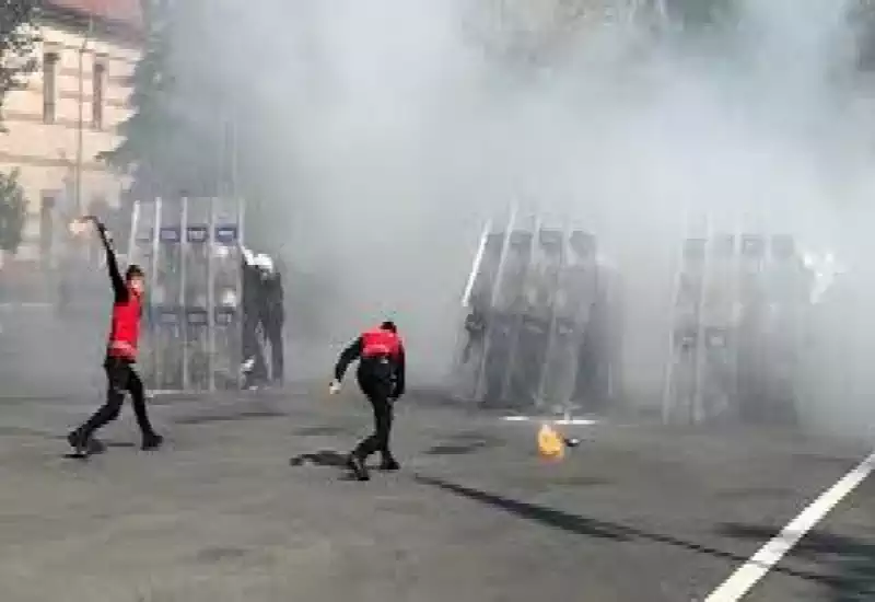 Toplumsal Olayların Ekonomi Politiği